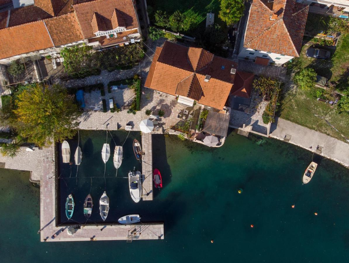 Tanja'S Seafront Orahovac Apartment Kotor Kültér fotó